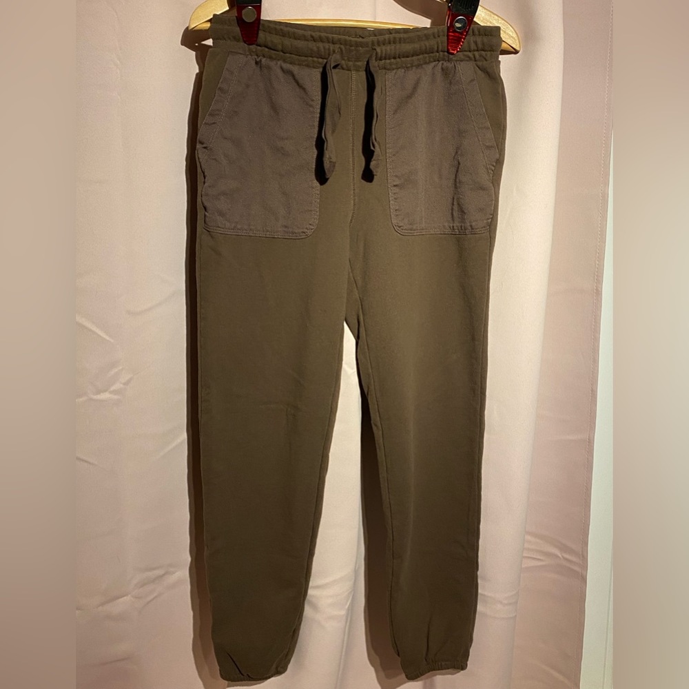American Eagle lightweight sweatpants/jogger